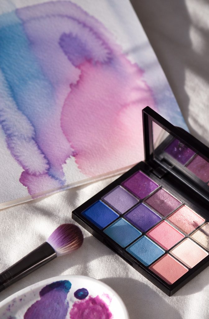 20 Colorful Eyeshadow Ideas for Every Mood and Moment in 2026 9 Watercolor Eye Makeup